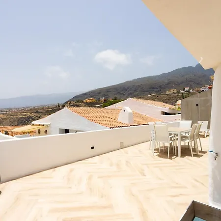 Home2book Coastal Chic Apt, Huge Private Terrace Candelaria