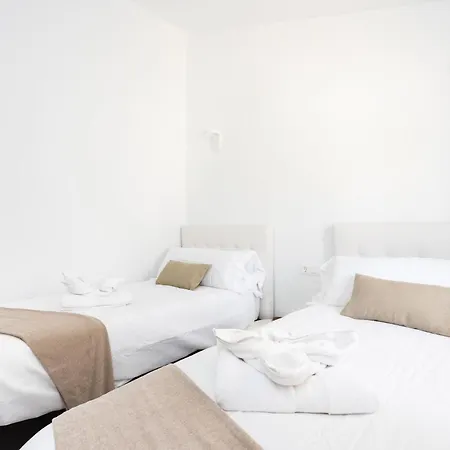 Home2book Coastal Chic Apt, Huge Private Terrace Semesterbostad *