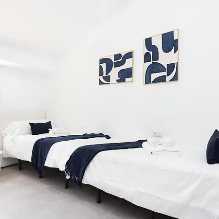 度假居 Home2book Coastal Chic Apt, Huge Private Terrace 坎德拉里亚