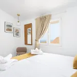 Prázdninový dům Home2book Coastal Chic Apt, Huge Private Terrace